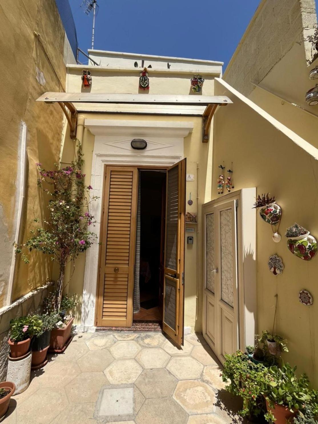 La Casa Di Giu Salento Villa Surbo Eksteriør billede